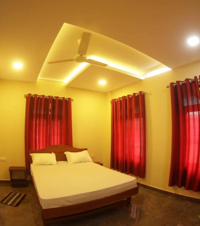 Meghdoot River Resort Kochi Εξωτερικό φωτογραφία