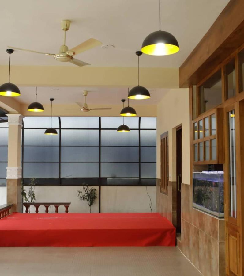Meghdoot River Resort Kochi Εξωτερικό φωτογραφία