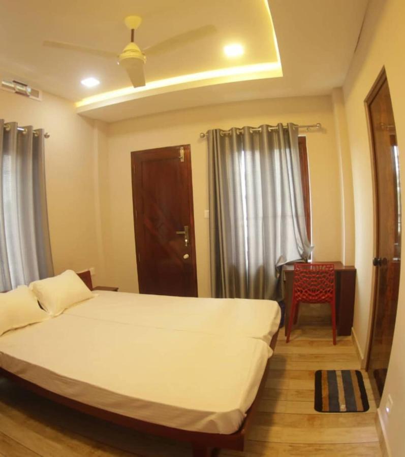 Meghdoot River Resort Kochi Εξωτερικό φωτογραφία
